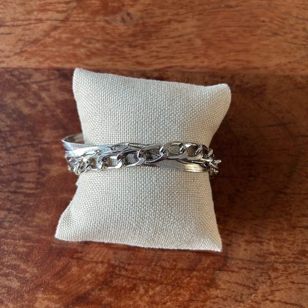 NWT Silver Chain Bracelet